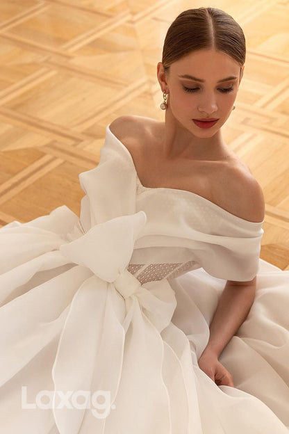 13500 - Elegant Off-Shoulder Bowknot Draped Long Wedding Dress