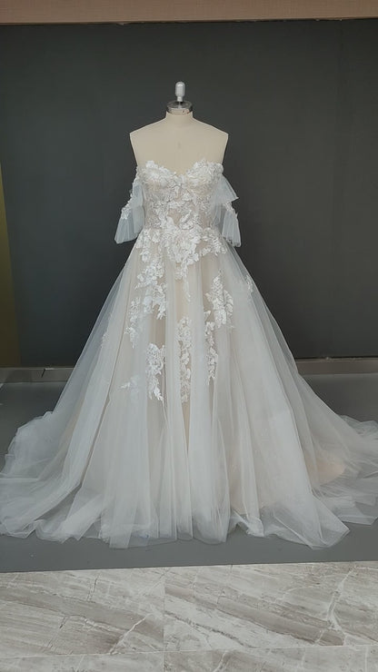 13507 - Off Shoulder Lace Appliques Tulle A-Line Wedding Dress
