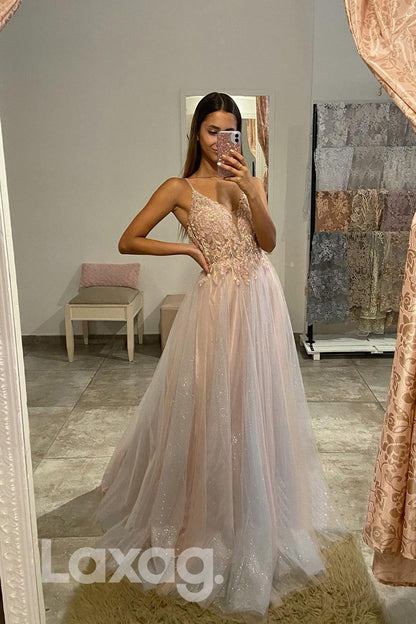 16834 - A-line Deep v-neck Tulle Appliques Sparkly Prom Dress|LAXAG