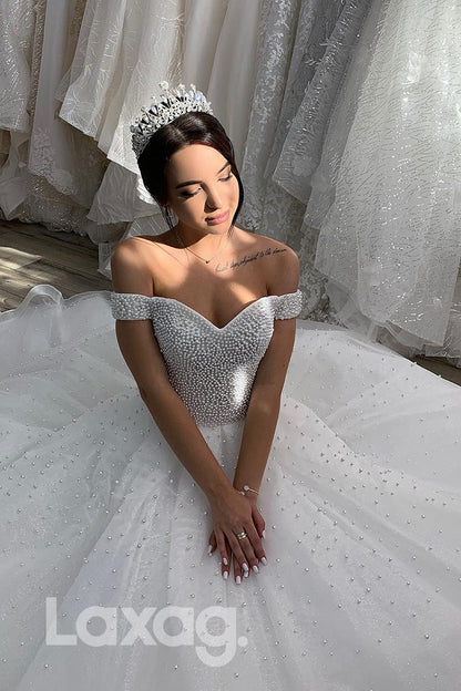 13549 - Off Shoulder Pearls Ball Gown Wedding Dress|LAXAG